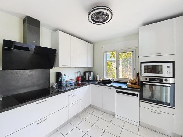 AGREABLE VILLA A SAINT-LEU