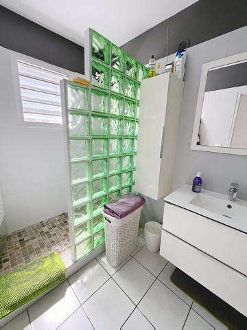 AGREABLE VILLA A SAINT-LEU