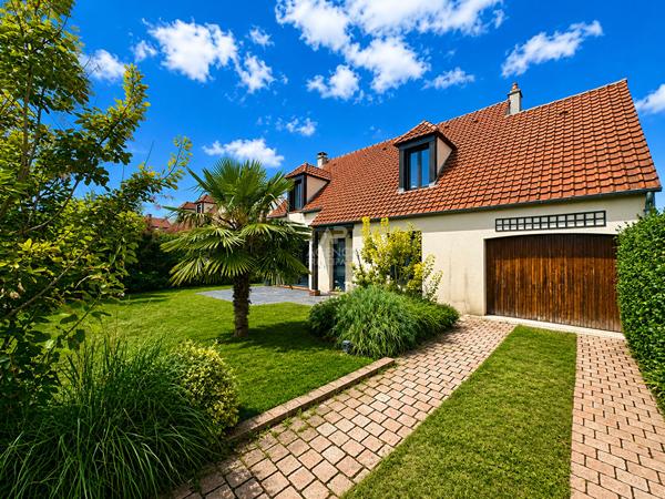 Maison Conflans Sainte Honorine 7 pièce(s) 130 m2 479 000 € **  - Référence  8218
