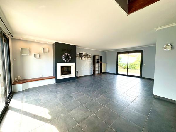 Maison Conflans Sainte Honorine 7 pièce(s) 130 m2 479 000 € **  - Référence  8218