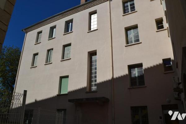 APPARTMEENT DE TYPE 2 AU CENTRE D'AUBENAS