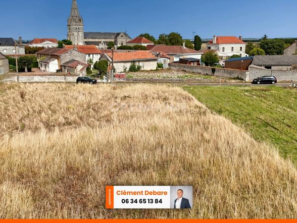 Terrain constructible d’environ 2200 m² – À 10 min de Loudun