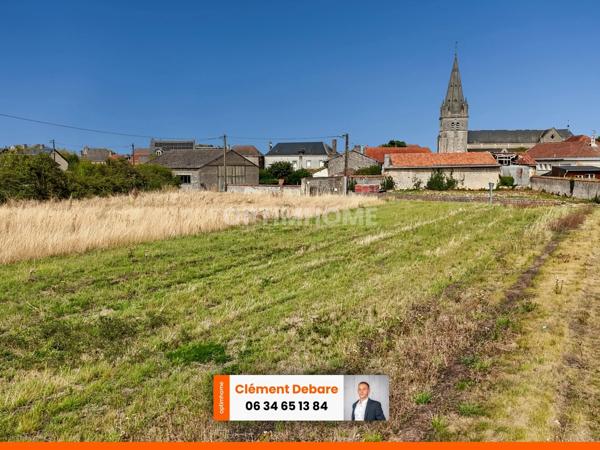 Terrain constructible d’environ 2200 m² – À 10 min de Loudun
