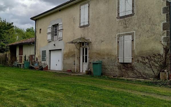 Maison à vendre    5 pièces • 133 m2 Vayres