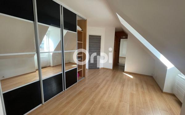 Maison à louer    4 pièces •  Mérignies