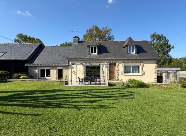 Maison à Malestroit, 56140 - 6 pièces 120m²