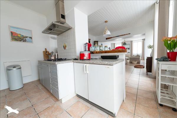 Maison à vendre |  Le Château-d'Oléron |  6 pièces | 158 m²