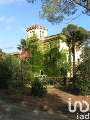 Château 25 pièces de 548 m² à Paulhan (34230)