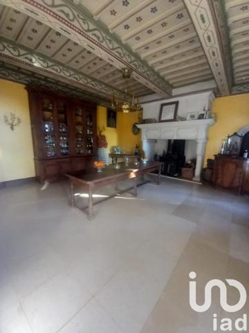 Château 25 pièces de 548 m² à Paulhan (34230)