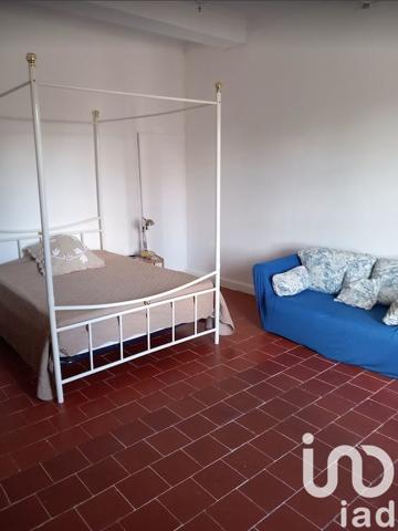 Château 25 pièces de 548 m² à Paulhan (34230)