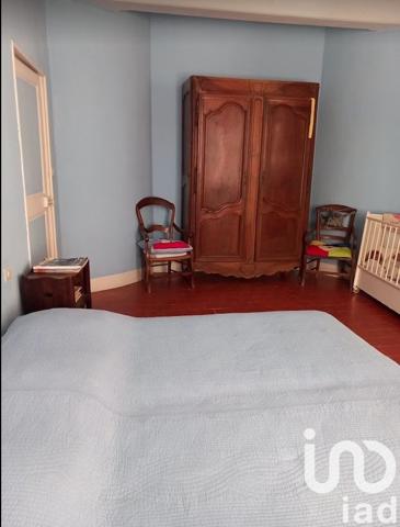 Château 25 pièces de 548 m² à Paulhan (34230)