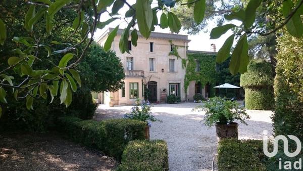 Château 25 pièces de 548 m² à Paulhan (34230)