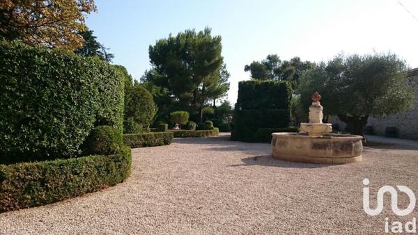 Château 25 pièces de 548 m² à Paulhan (34230)