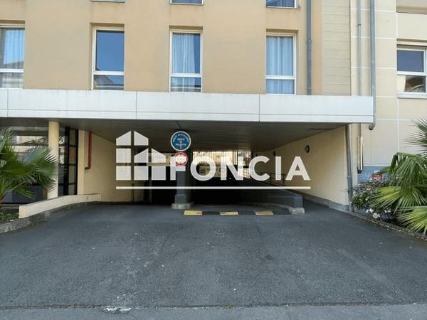 Location Parking - 105 RUE DE BELLEVILLE Bordeaux 33000