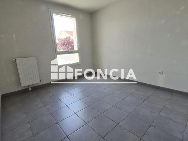 Location Appartement 2 pièces 37.6 m² - RUE DES DEMOISELLES Montereau-fault-yonne 77130