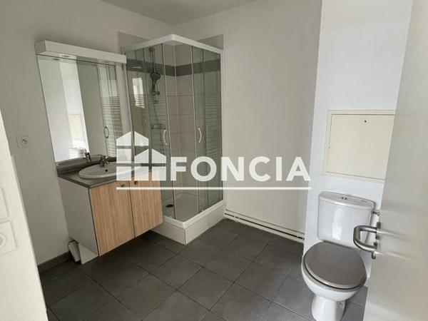 Location Appartement 2 pièces 37.6 m² - RUE DES DEMOISELLES Montereau-fault-yonne 77130