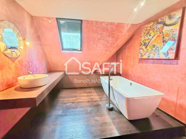 Maison de 650M2 ,14 pièces, terrain de 3412m2