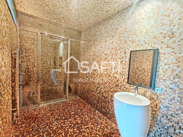 Maison de 650M2 ,14 pièces, terrain de 3412m2