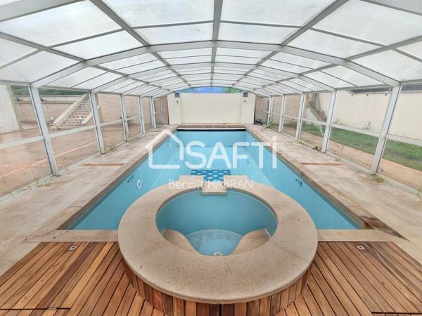 Maison de 650M2 ,14 pièces, terrain de 3412m2