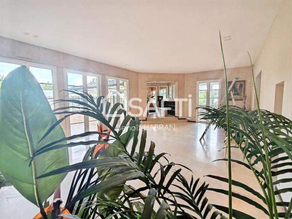 Maison de 650M2 ,14 pièces, terrain de 3412m2