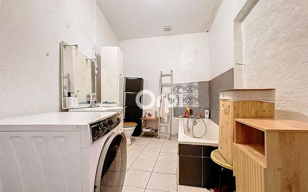 Maison à vendre    8 pièces •  Saint-Léonard-de-Noblat