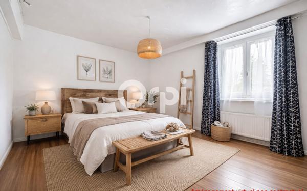 Maison à vendre    8 pièces •  Saint-Léonard-de-Noblat