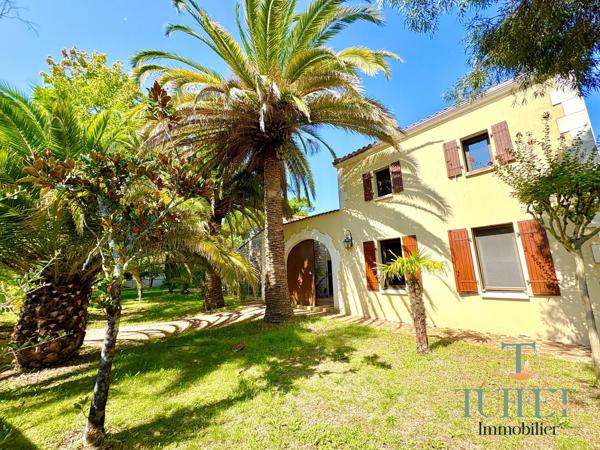 RONCE LES BAINS : VILLA AVEC PISCINE INTERIEURE CHAUFFEE