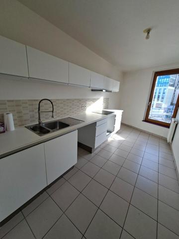 Appartement T4 86.41 m2 Bordeaux Belcier