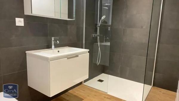 Appartement à louer 2 pièces 60.11m² Brunstatt-Didenheim (68350)