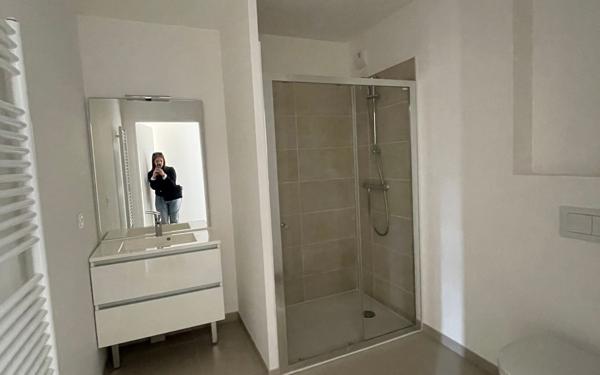 Appartement à louer    5 pièces •    Asnières-sur-Seine