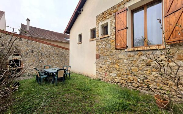 Maison à vendre    4 pièces •  Triel-sur-Seine