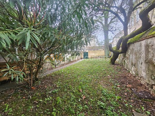 Location Appartement49 m² - 2 Pièces - AGEN (47000)