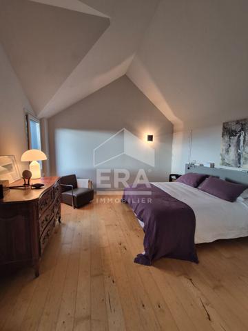 Maison d'exception ,Montmorot 8 pièce(s) 205 m2, 5 chambres, garages, SPA, Sauna...