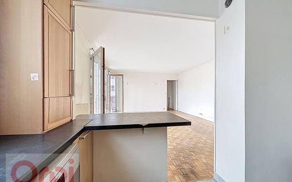 Appartement à vendre    3 pièces • 77,09 m2 Châtillon