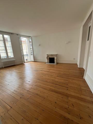 Appartement à louer  3 pièces • 97,93 m2 Niort