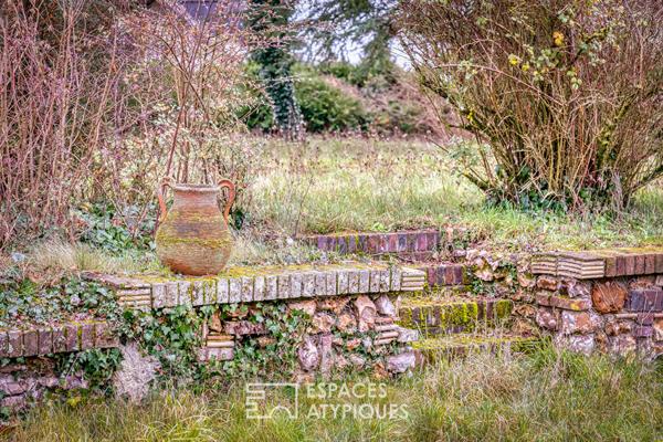 Longère de caractère avec de nombreuses dépendances à rénover