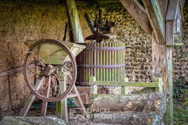 Longère de caractère avec de nombreuses dépendances à rénover