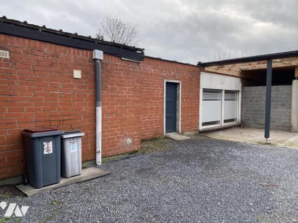 A VENDRE IMMEUBLE PROFESSIONNEL A ROUBAIX  rue Léon Marlot secteur Alfred Motte