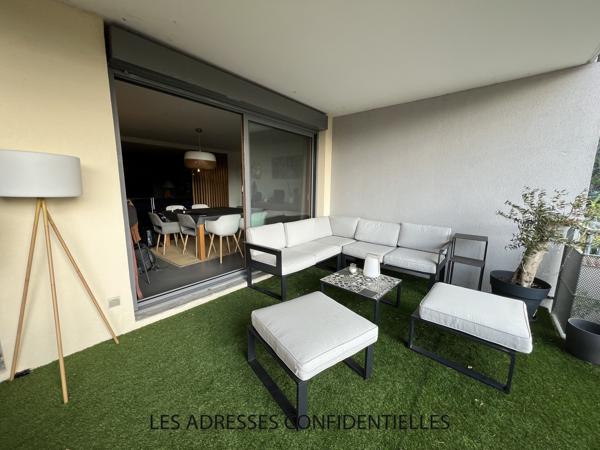 TASSIN-LA-DEMI-LUNE – T5 meublé de 120 m² avec grand balcon