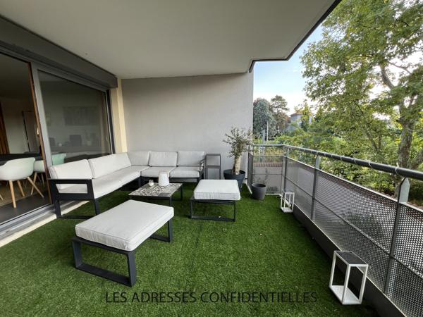 TASSIN-LA-DEMI-LUNE – T5 meublé de 120 m² avec grand balcon
