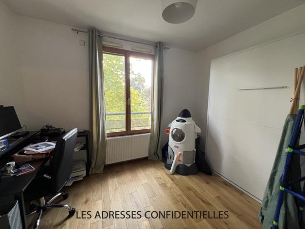 TASSIN-LA-DEMI-LUNE – T5 meublé de 120 m² avec grand balcon