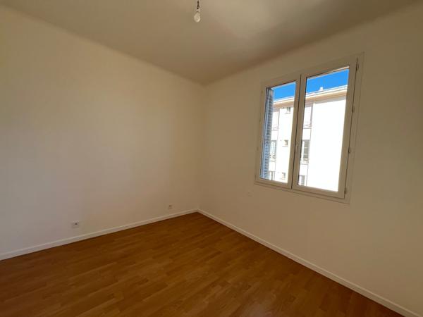 Appartement 3 pièce(s) 2 chambre(s) 63 m²