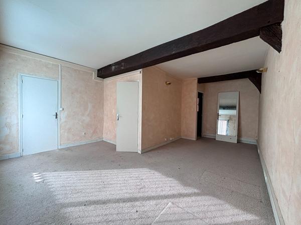 Location local commercial Chartres - 7 pièce(s) - 150 m² - 2 300 €/mois