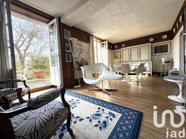 Maison 10 pièces de 352 m² à Sceaux (92330)