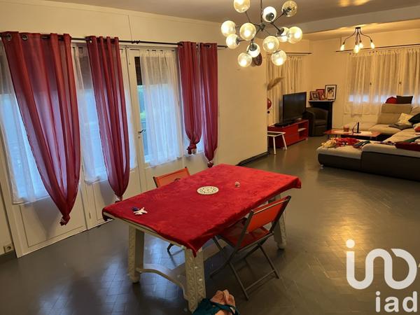 Maison à vendre 7 pièces 182 m² Saint-Étienne-du-Rouvray