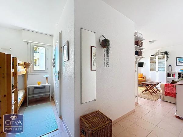 Appartement à vendre 1 pièce 24.95m² Fréjus (83600)