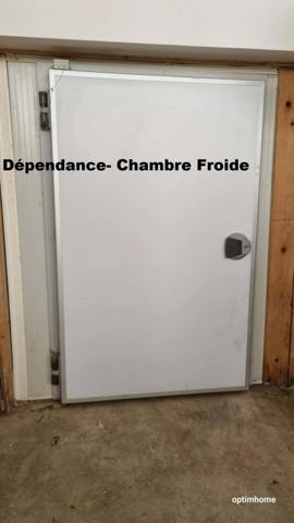 PROPRIETE RURALE AVEC DEPENDANCES ET SERRES