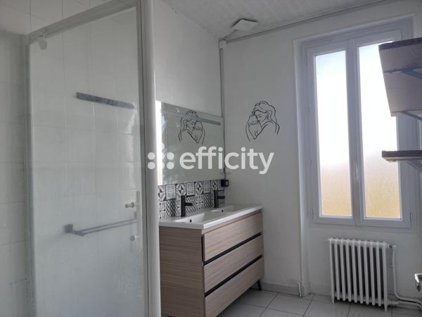 Maison
         8 pièces
        - 158 m² 295 000 € *
