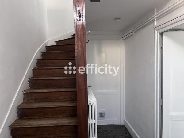 Maison
         8 pièces
        - 158 m² 295 000 € *