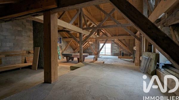 Studio à vendre 101,49 m² Rochejean